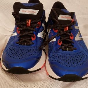New New Balance 1260V7's Pacific Blue size 9.5